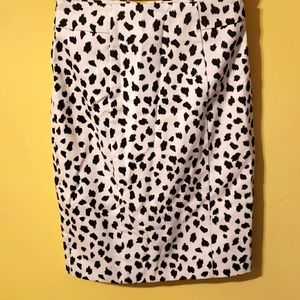 H&M Leopard Print Skirt Sz 2 Off White/Ivory Black Animal Stretch Twill Cheetah